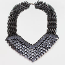 Load image into Gallery viewer, Metal Petal Necklace in Black
