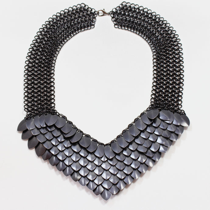 Metal Petal Necklace in Black