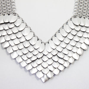 Metal Petal Necklace in Silver